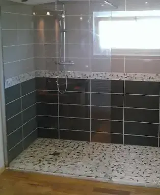 Pose de faïence à Basse-Goulaine - image 3